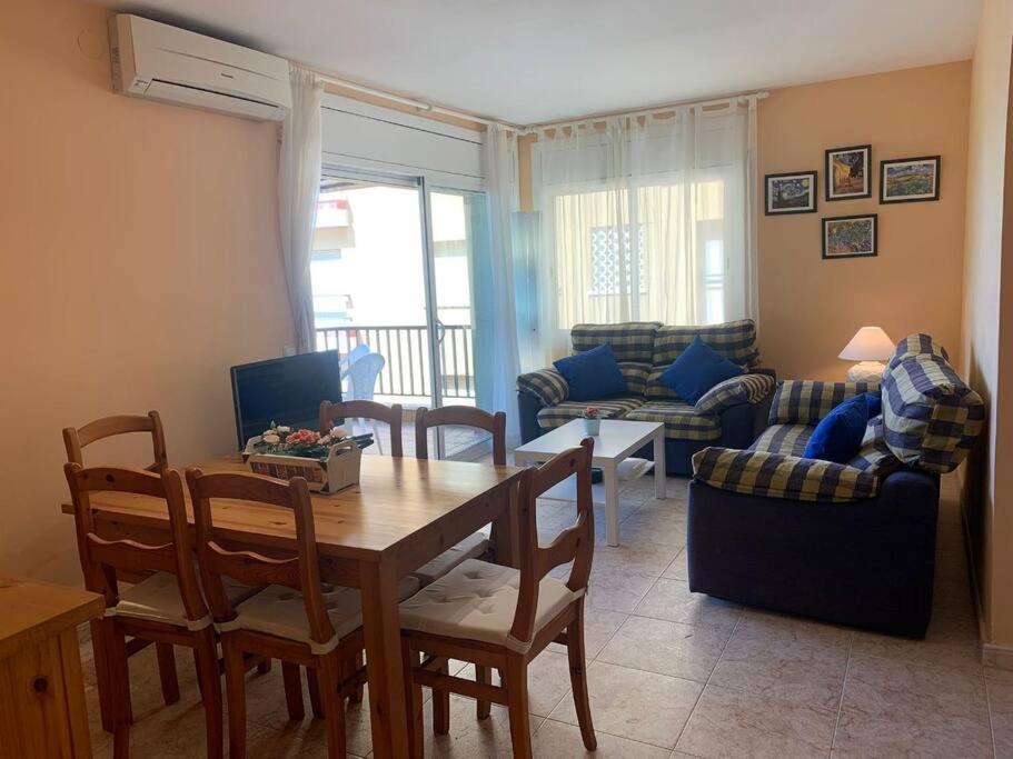 Apartamento Primera Linea De Playa Port-Segur Segur de Calafell Eksteriør bilde